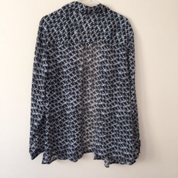 NORTHERN REFLECTIOS TAILORED WOMEN BLOUSE.  SIZE XL.  BLACK AND WHITE - Picture 4 of 5